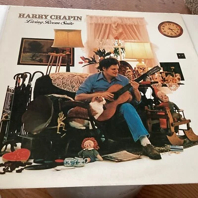 Harry Chapin Living Room Suite Vinyl 6E-142 - Image 1 of 4