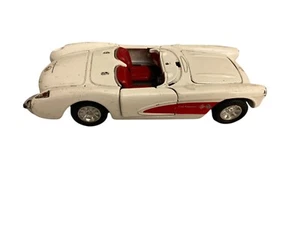 Franklin come nuova 1956 o 1957 Chevrolet Corvette 1:24 auto pressofusa FLAW - Foto 1 di 6