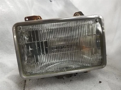 Driver Left Headlight Sealed Beam Fits 90-94 FIREFLY 214926 - Image 1 of 3