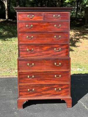 Cofre sobre cofre Jorge III siglo XVIII -- Envío disponible Foto 1 de 4