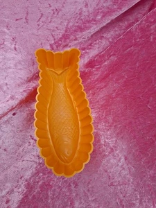 Dr. Oetker Pudding Sülz Form Fisch Gelb Plastik Kult 60er 70er Retro 21x7 Cm - Bild 1 von 4