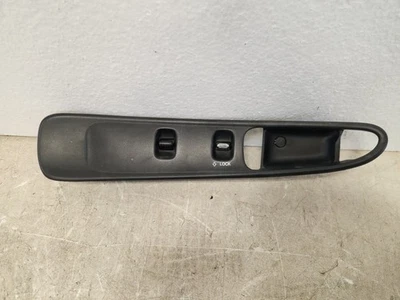 Manija de puerta interruptor ventana eléctrica derecha lado pasajero Honda Prelude 1992-1996 Foto 1 de 4