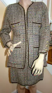 Traje Falda Tweed Chanel Boutique Años 90 Icónica Taupe Confetti Talla 38 - Imagen 1 de 12