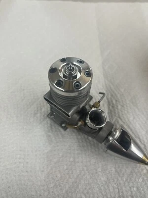 Super Tigre G15 Nelson Plug Head Free Flight Control Line - Image 1 of 4