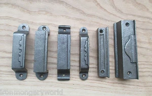 CAST IRON ANTIQUE VINTAGE OLD RIM LOCK LATCH KEEP STRIKER PLATE Reproduction - Picture 1 of 8