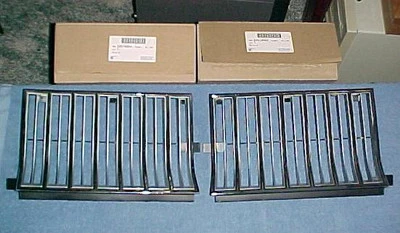 1 PAIR NOS 1984 OLDS OLDSMOBILE CUTLASS SUPREME BROUGHAM CALAIS GRILLES  - Image 1 of 4