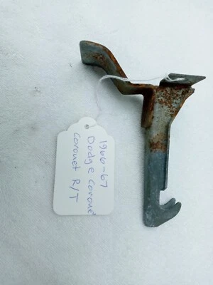 OEM Mopar Hood Safety Catch Latch 1966-67 Dodge Coronet R/T Charger Foto 1 de 3