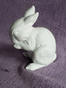 AK Kaiser Hase stehend Biskuit Porzellan Figur Skulptur Statue neuwertig 10cm - Bild 1 von 7