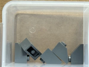 LEGO Parts - Dark Bluish Gray Slope 45 2 x 1 - No 3040 - QTY 5 - Picture 1 of 1