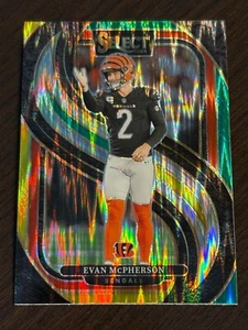 2024 Panini Select Premier Level Green & Yellow Shock Evan McPherson - Bengals - Picture 1 of 2