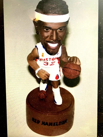 "RIP" HAMILTON DETROIT PISTONS-"TALKING" BOBBLEHEAD -BATTERIES INC-"NEW" BOXED Cover