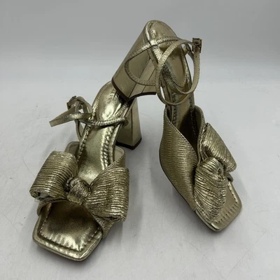 ASOS DESIGN 凉鞋女式 12 码金色金属色蝴蝶结粗跟踝带 — 第 1/4 张图片