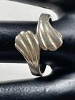 925 STERLING SILVER TEXTURED OVERLAY HUG RING SIZE 8 3/4 MINIMALIST 2668