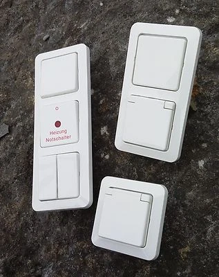 Feuchtraum-Schalter Steckdose IP44 , unterputz UP - selbst zusammenstellen - NEU - Bild 1 von 4