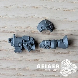40K Astra Militarum Bits | Tempestus Aquilon | Tempestor Relic Bolt Pistol - Picture 1 of 1