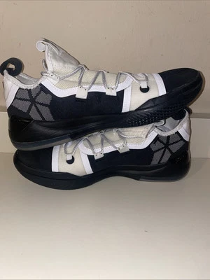 Nike Kobe AD Puntera Negra Talla 12 AR5515-100 Muy Bonitas Foto 1 de 4
