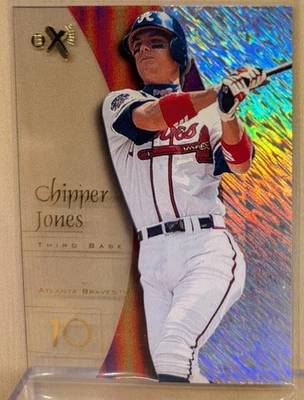 Skybox EX 2001 #6 1998 Chipper Jones Braves Salón de la fama raro acetato holofoil multicapa Foto 1 de 2