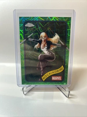 🧤2025 TOPPS CHROME  MARVEL GREEN LAZER/99 MOCKINGBIRD - Image 1 of 3