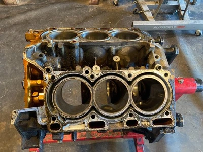 07-15 Mazda CX-9 Duratec 3,7 L bloque de motor desnudo (algún desgaste menor del cilindro) Foto 1 de 4