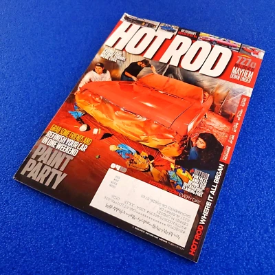HOT ROD: PAINT PARTY REFINISH YOUR CAR IN ONE WEEKEND APRIL 2013 MAGAZINE - Image 1 of 4