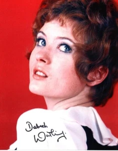 Television Autograph: DEBORAH WATLING (Actor Doctor Who) Signed Photo - Imagen 1 de 1