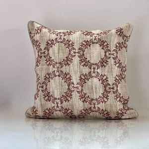 VILLA BY CLASSIC CONCEPTS Pillow Cover 22 x 22 NWOT - Picture 1 of 8