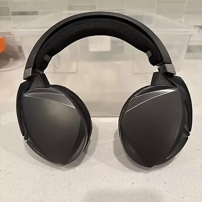 原装华硕 ROG Strix Fusion 300 7.1 游戏耳机 — 第 1/4 张图片