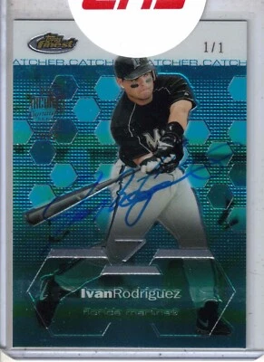 2022 TOPPS Archives Signature Series baseball Ivan Rodriguez auto card 1/1 !!! - Image 1 of 2