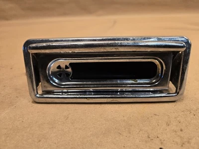 Cenicero consola central Jaguar XJS XJ6 S3 BEC19018 Foto 1 de 4