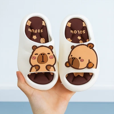 Sandalias antideslizantes unisex de verano para interiores y exteriores con diapositivas de oso de dibujos animados Foto 1 de 4