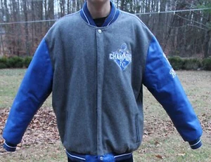 Campeones de la Serie Mundial de Grandes Ligas Kansas City Royals 2015 reversible talla 2XL - Imagen 1 de 2