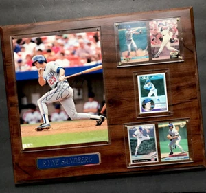 Ryne Sandberg 8x10 signed Foto Chicago Cubs Hall of Fame & 5 Karten Set auf Holz - Bild 1 von 10