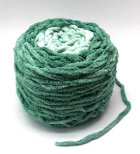 Chenille Velvet Large Roll Green Cream Crochet Yarn Knitting Blanket Scarf - Picture 1 of 5