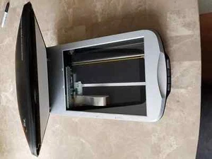 Epson Photo Perfection V500 Photo Scanner with feeder good condition - Picture 1 of 2
