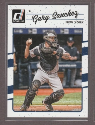 2017 Donruss GARY SANCHEZ 126 Yankees RC NM - Image 1 of 2