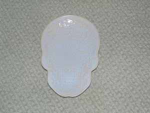 NUEVO HOMER LAUGHLIN FIESTA CALAVERA Y CALAVERA DE VID PLACA EN RELIEVE - Imagen 1 de 2