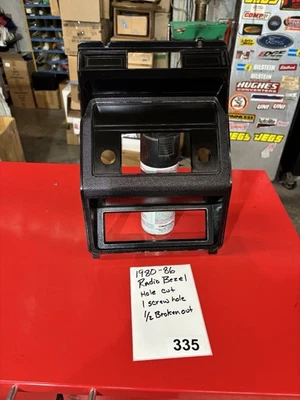 Bisel de radio y calefacción negro 80-86 Ford F150 F250 F350 Bronco #335 Foto 1 de 4