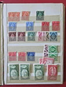 Random George VI Elizabeth II Pre Decimal Great Britain Stamps in Tatty Album - Picture 1 of 24