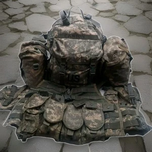 USGI ACU Assault Pack/Paquete de 3 días+ 2 bolsas de mantenimiento+ Chaleco+9 bolsas 7424 - Imagen 1 de 12