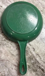 Le Creuset Enamel Cast Iron Multipurpose Skillet Grill Pan Green 8” L23 - Picture 1 of 10