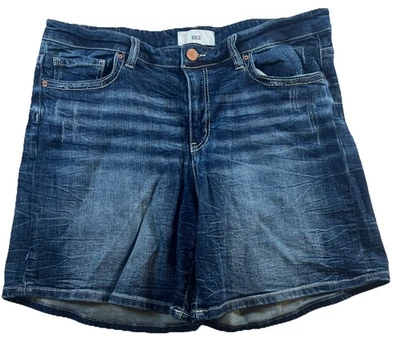 Pantalones Cortos BKE Denim Payton Para Mujer 34 Azul Envejecido Jean Informal 7” Entrepierna Foto 1 de 4