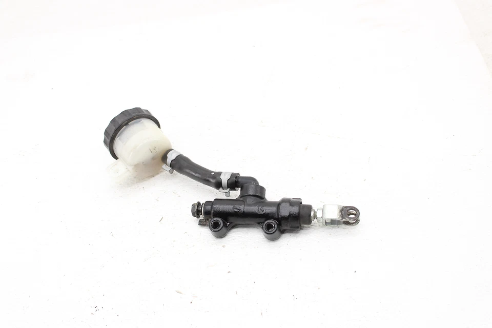 Kawasaki Vulcan Vaquero VN1700 2017 cilindro maestro de freno trasero Foto 1 de 4