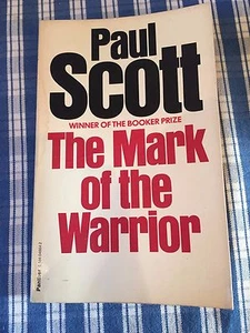 1979 "THE MARK OF THE WARRIOR" PAUL SCOTT WW2 WAR FICTION PAPERBACK BOOK (P3) - Picture 1 of 6