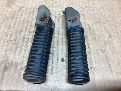 1974 Honda CB360 REAR PASSENGER FOOT RESTS PEGS STEPS SET PAIR MC1-1 - Image 1 of 4