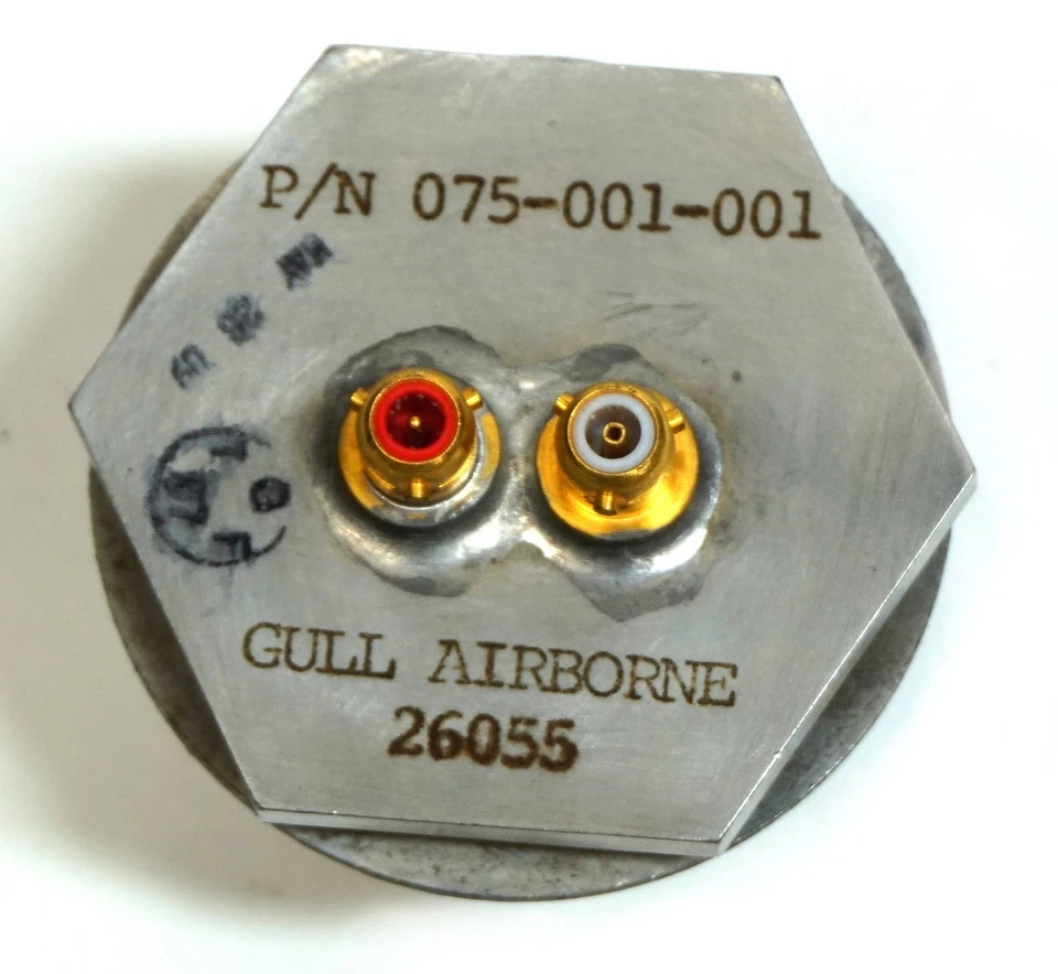 Conector de receptáculo eléctrico Parker-Hannifin 075-001-001 2 extremos de acoplamiento Foto 1 de 4