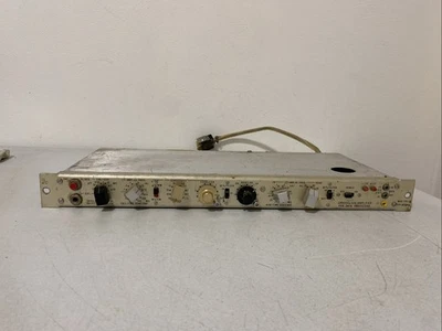 Amplificador EEG Grass Instruments modelo 7P511G para procesamiento de datos como está Foto 1 de 4