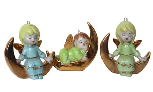 3 Stk. Vintage Keramik Engel auf Mondsichel Weihnachtsschmuck - bezaubernd! - Bild 1 von 5