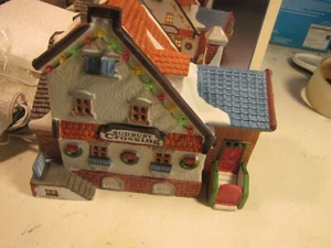 Lemax Dickensvale Sudsbury Crossing Lighted House, original Box - Picture 1 of 12