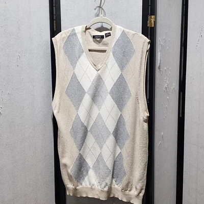 CLAIBORNE Men XL Sweater Vest Tan Diamond  Cotton Pullover Vintage Grandpa Core  - Image 1 of 4