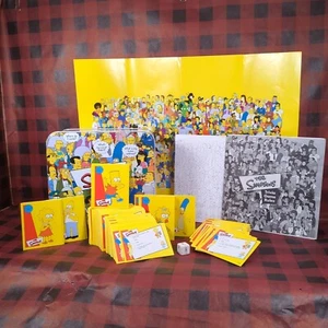 KOMPLETTES The Simpsons Quizspiel in Metall Sammlerbox mit Poster Cardinal - Bild 1 von 9